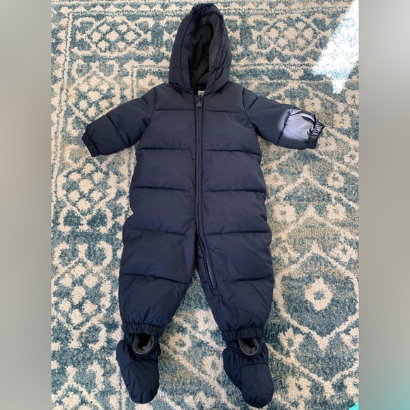 Gap bunting snow suit 12-18 months - Picture 1 of 3